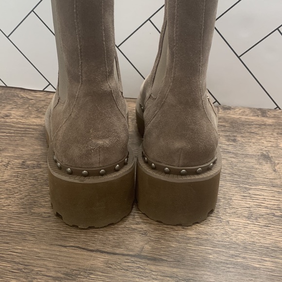 Vince Camuto brand New Boots - Picture 3 of 7